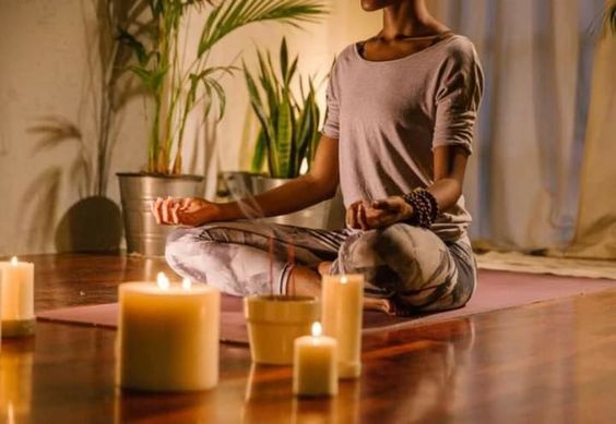 nến thơm có tác dụng gì